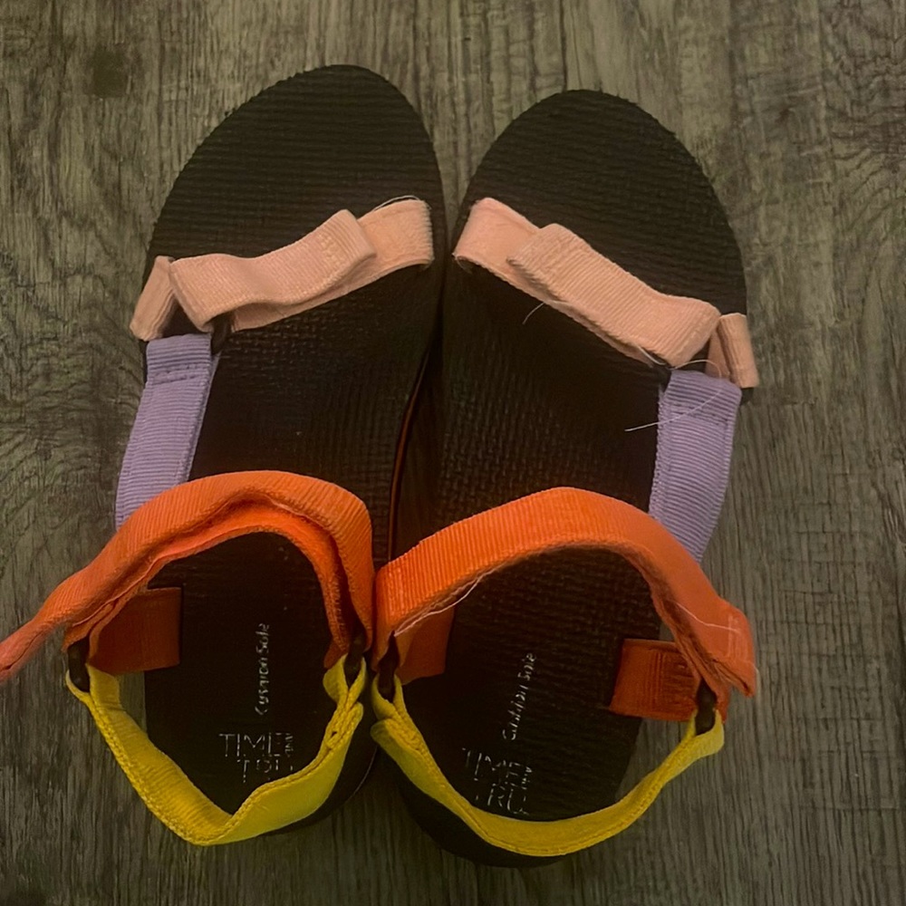Pair of multi summer colored sandals their probably 6 or 7 from Time and Tru.